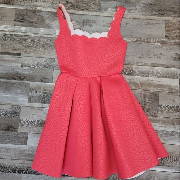 New Maude Structured Rose Mini Dress Size Medium - Picture 2 of 6